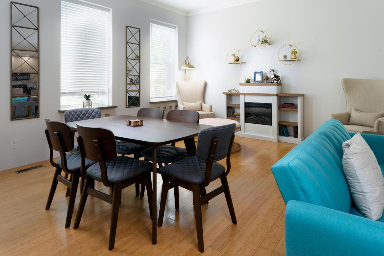 115 N Main Huge 2 Bedroom Unit On Main Street Saint Charles Экстерьер фото